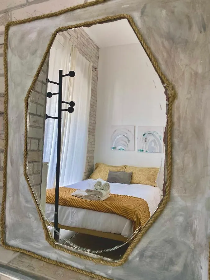ジブラルタルCharming 1Br Just Off Main Street Prime Locationアパートメント ジブラルタル